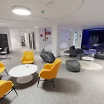 Residencia Universitaria Resa Centro ホステル *