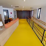 ホステル Residencia Universitaria Resa Centro *