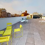 ホステル Residencia Universitaria Resa Centro *