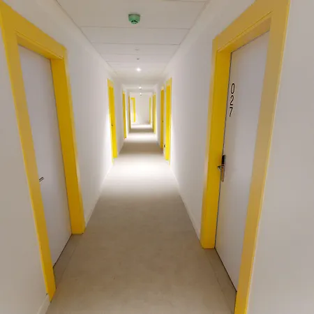 Residencia Universitaria Resa Centro * Málaga