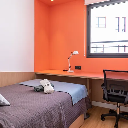 Residencia Universitaria Resa Centro Hostel Málaga