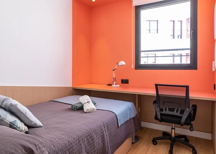 Residencia Universitaria Resa Centro Hostel Màlaga